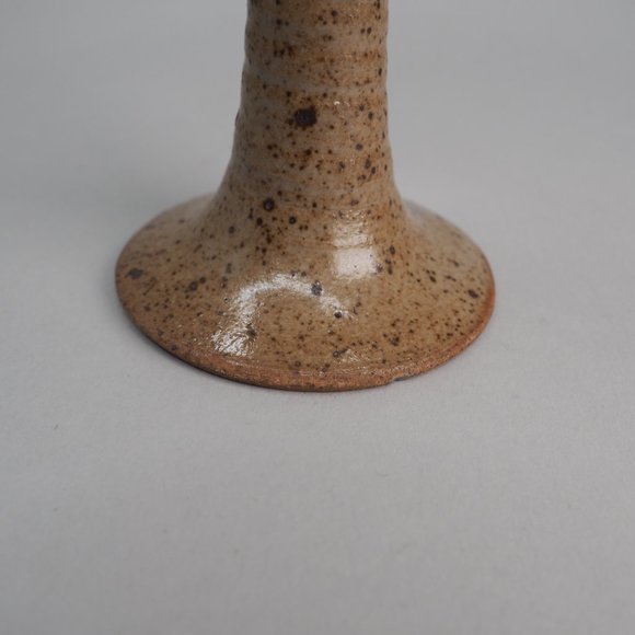 Vintage hand thrown earthenware wine goblet - Picture 5 of 8